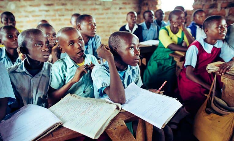 Asking learners to take turns in reading aloud in a classroom can lead to stigmatization image 2