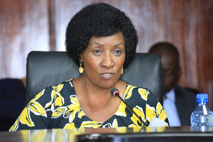 8,000 teachers to receive salary hike