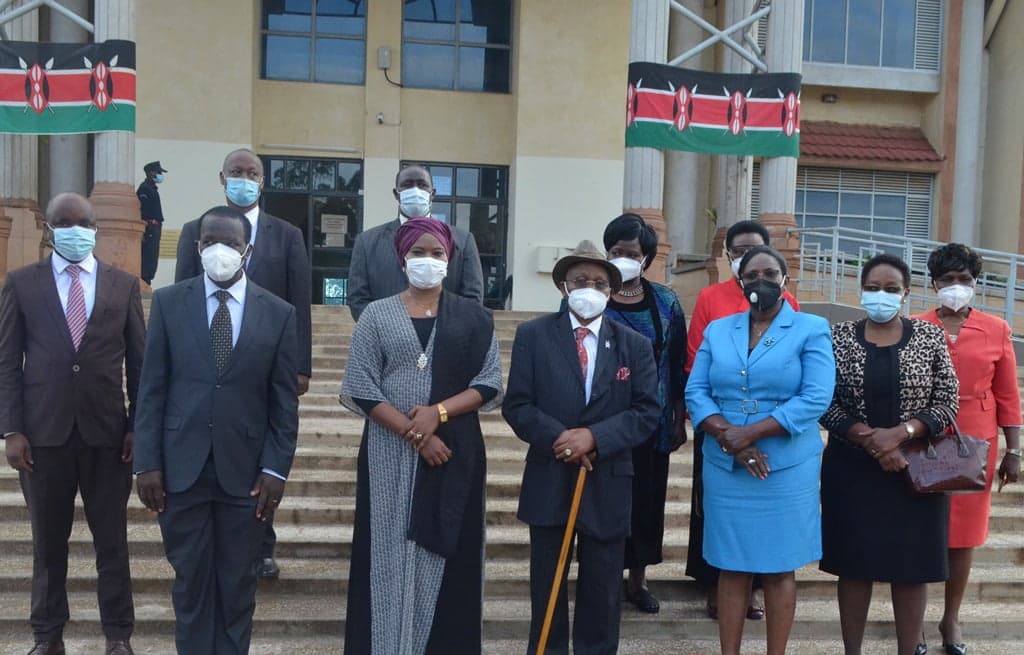 Universities urged to up game in research