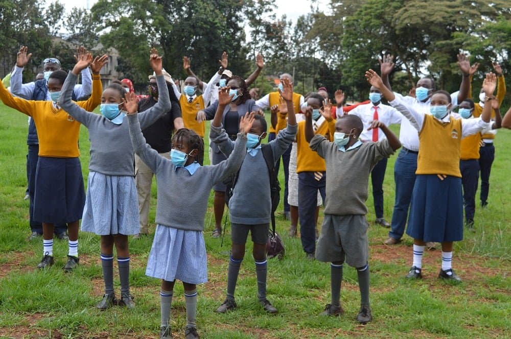 President’s award scheme plants trees in schools