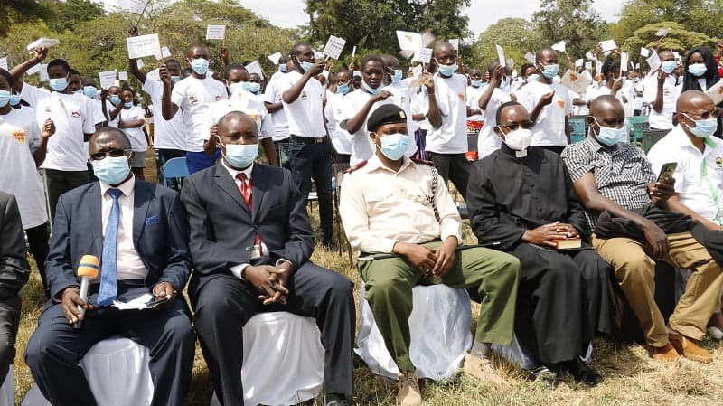 576 Form one students from Kitui receive scholarship image 3