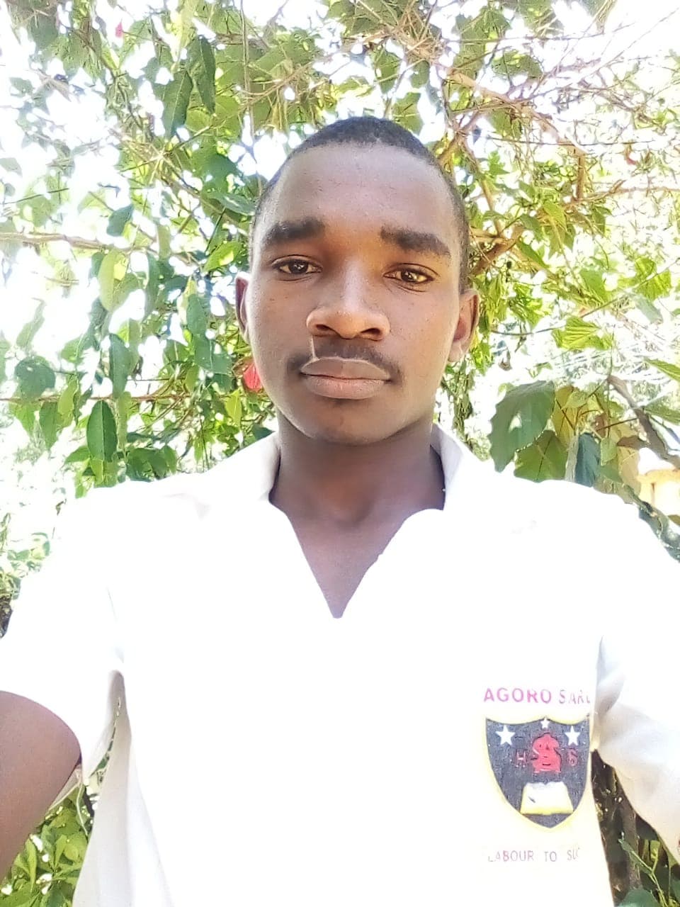 Brilliant student appeals for aid to join university