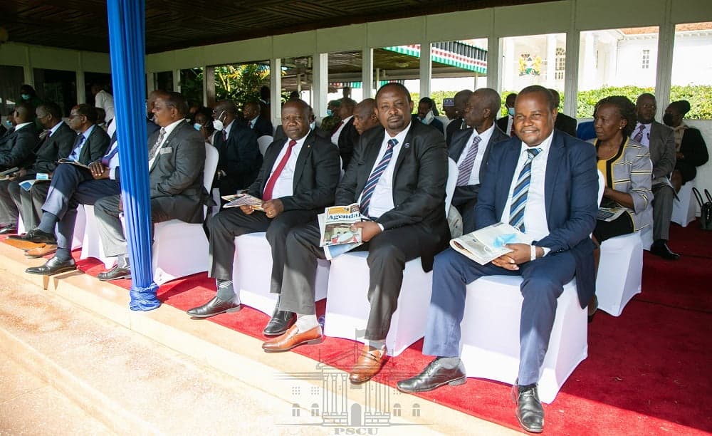 President Kenyatta meets stakeholders during education awards image 2