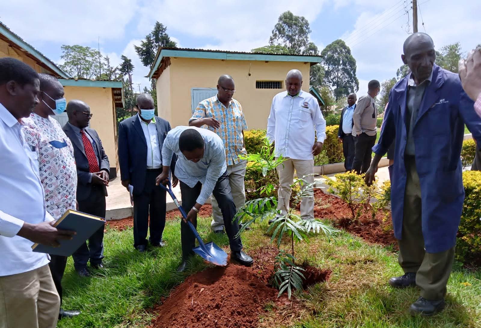PS urges the youth to embrace agribusiness