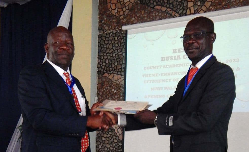 Education Director asks principals to reject incomplete projects from contractors