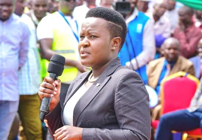 Senator urges parents, students to stop abusing tobacco