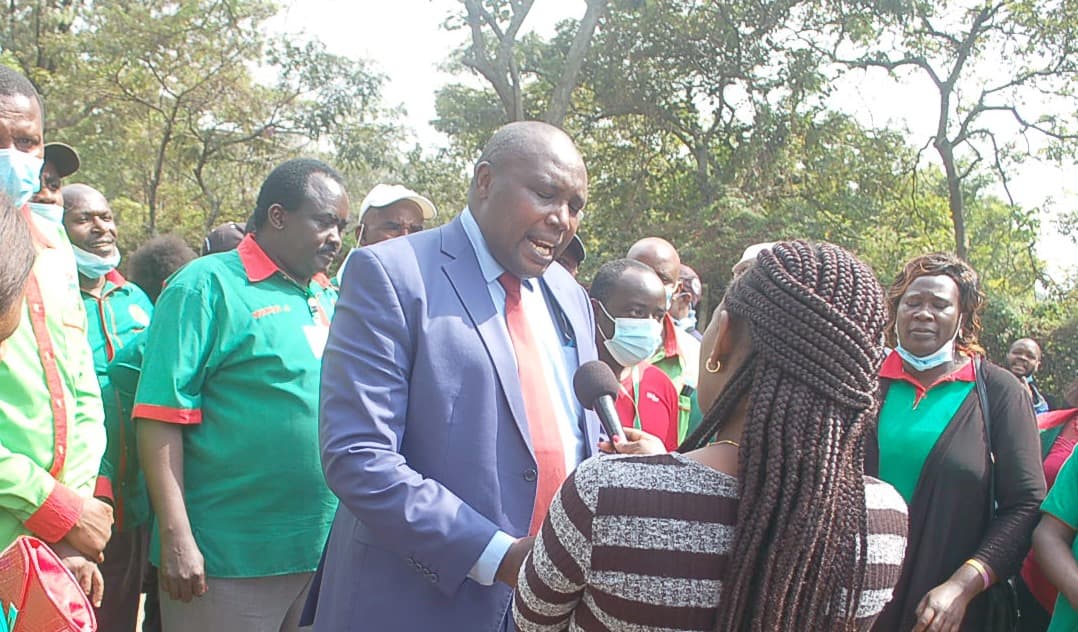 Teachers want 60 percent salary increment, Knut says