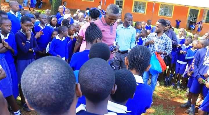 Journalists on a mission to uplift education of needy students