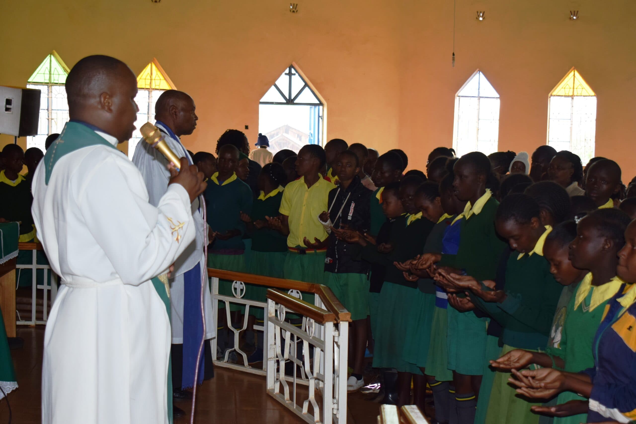 ACK Diocese takes prayer events to schools within its dominion