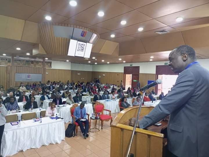 Teachers advised to expand skills for financial stability in competitive job market