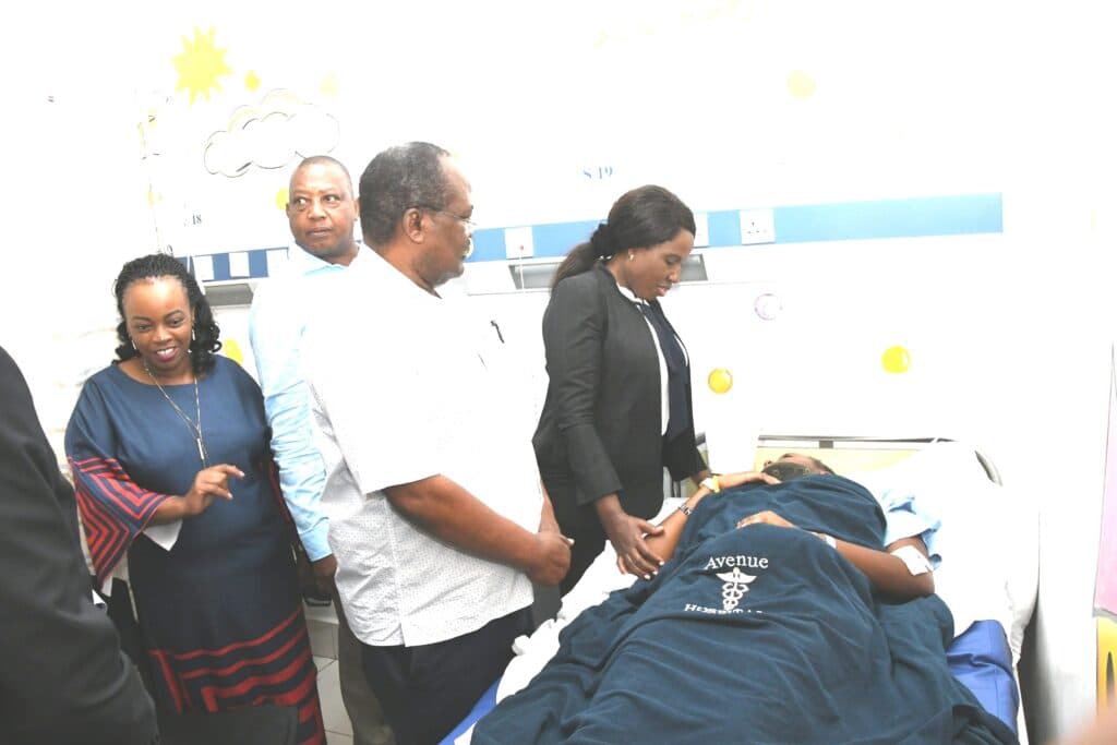 Higher Education PS visits KU accident survivors in hospital image 2
