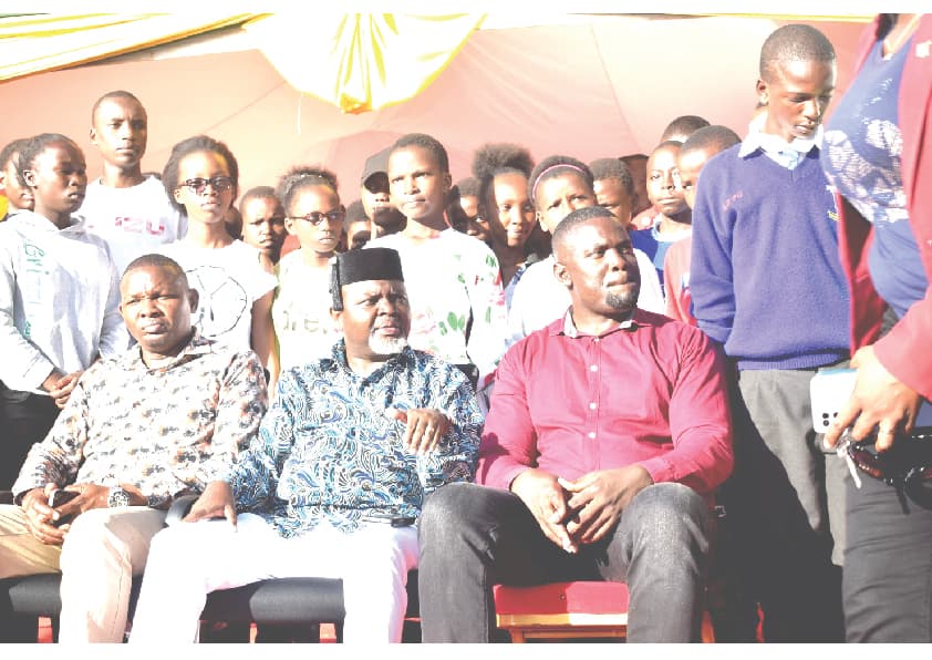 Government urged to streamline bursaries for the benefit of most needy
