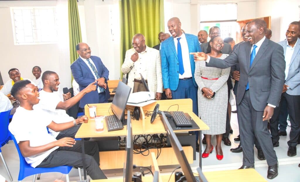 Brave student who asked Ruto for job given State House internship image 3