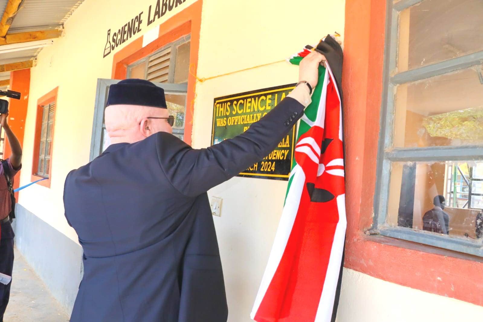 MP opens laboratory for JSS section of school in Webuye