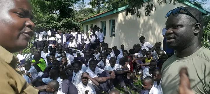 Kamuriai Secondary School students in Busia demonstrate over decision to nullify their football victory image 1