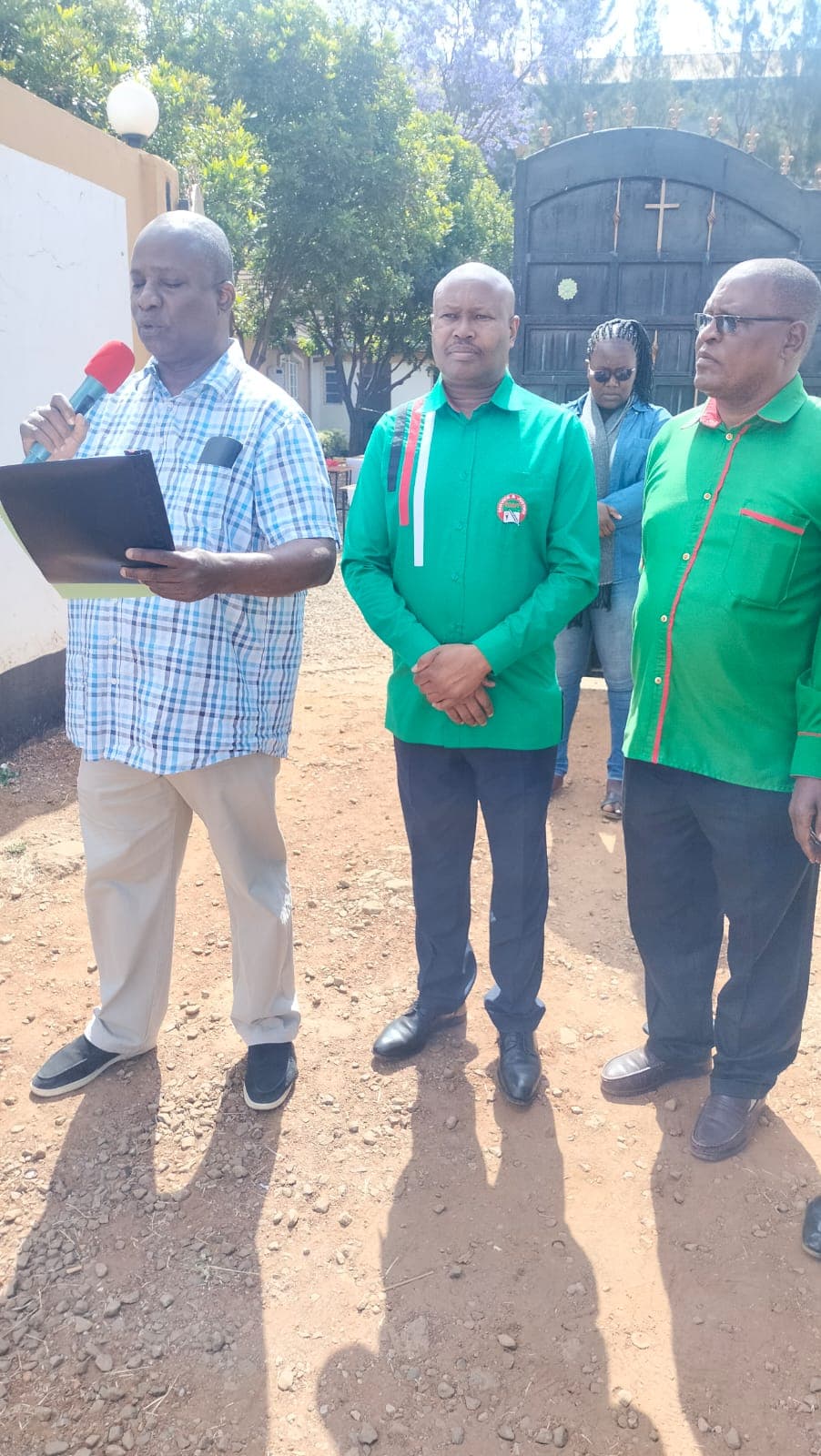 KNUT challenges KNEC to pay contracted staff well and promptly
