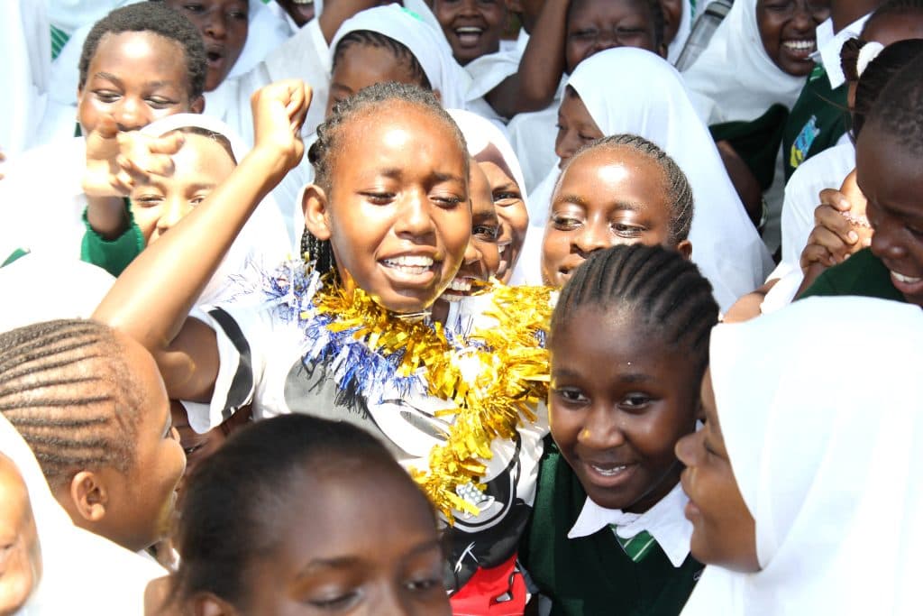 Celebrations continue as schools in Mombasa bounce back in KCSE image 1