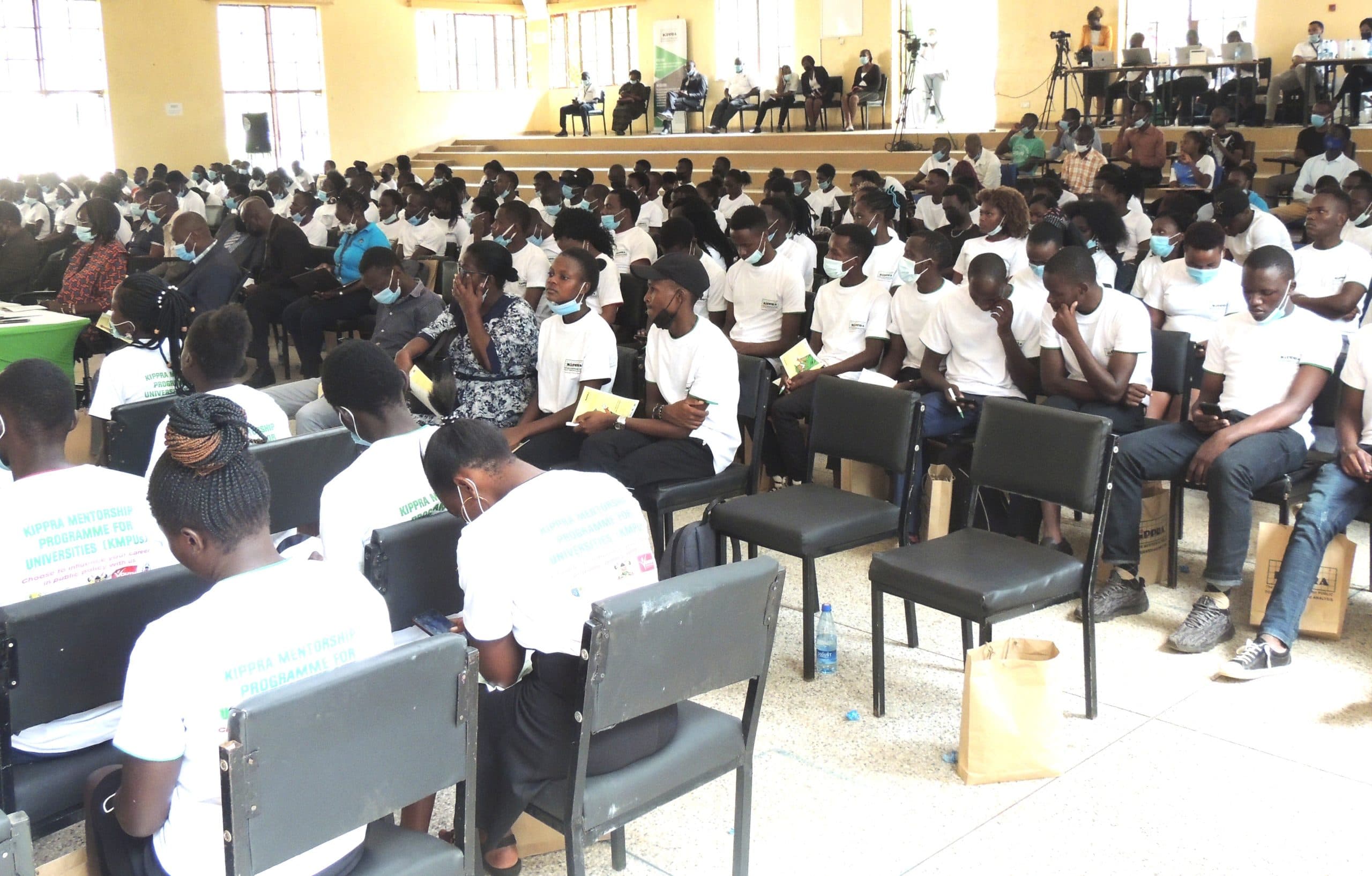 Parents call on Govt to intervene in new university funding model row