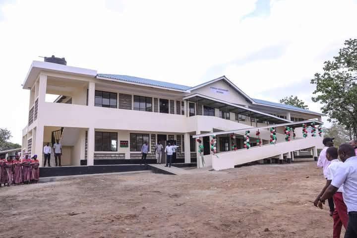 President Ruto commissions Kiwegu Secondary School classroom blocks image 1