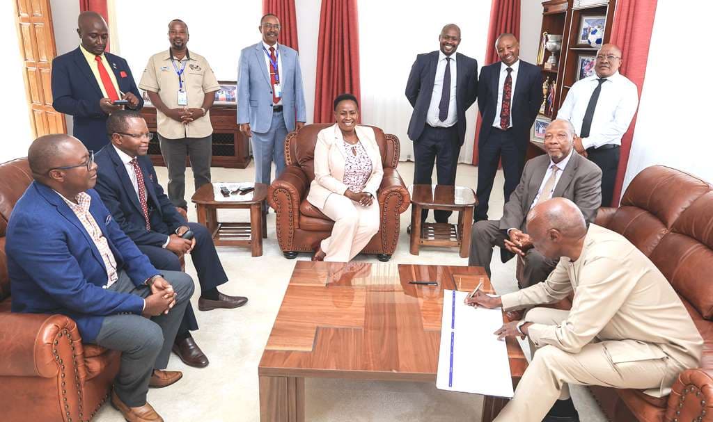 Governor Ndeti promises to fast-track construction of Olympic-size swimming pool at Machakos School
