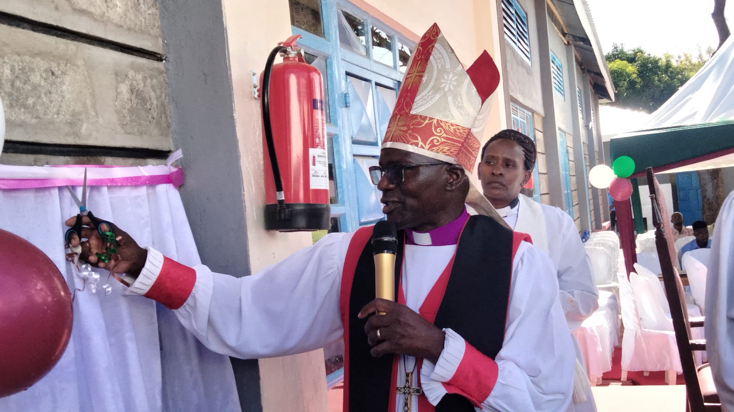 Bishop calls for students’ spiritual nourishment, unveils modern hall