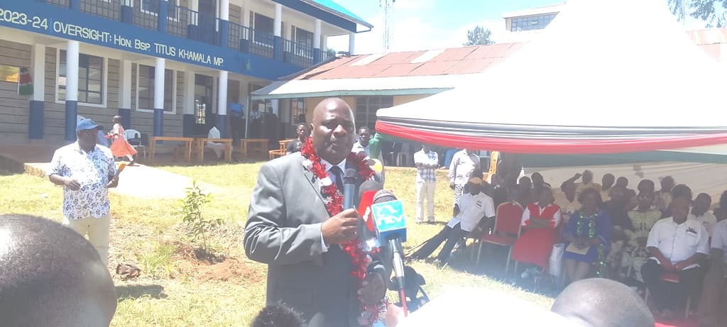 MP hands over modern tuition block to decongest Kakamega Muslim Primary School