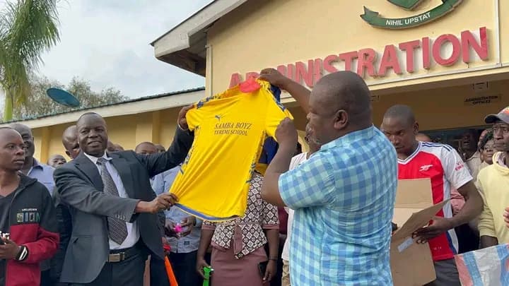 Kabuchai MP boosts Teremi Boys with sports uniform ahead Western region school games