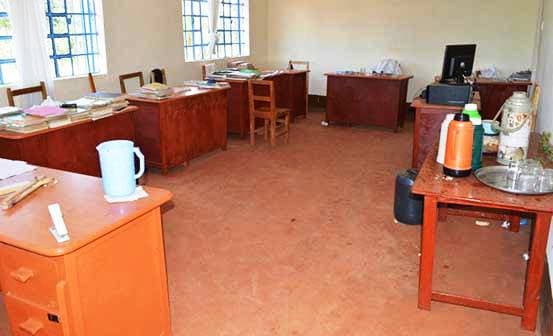 Schools should invest in modern staffroom to enhance teachers’ working environment