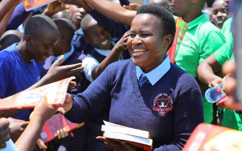 Surprise as senator turns up for school Prize-Giving day adorned in full school uniform image 1