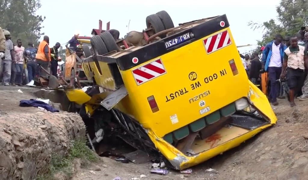 Death toll in Kisumu bus crash rises to 25 as President Ruto orders traffic crackdown