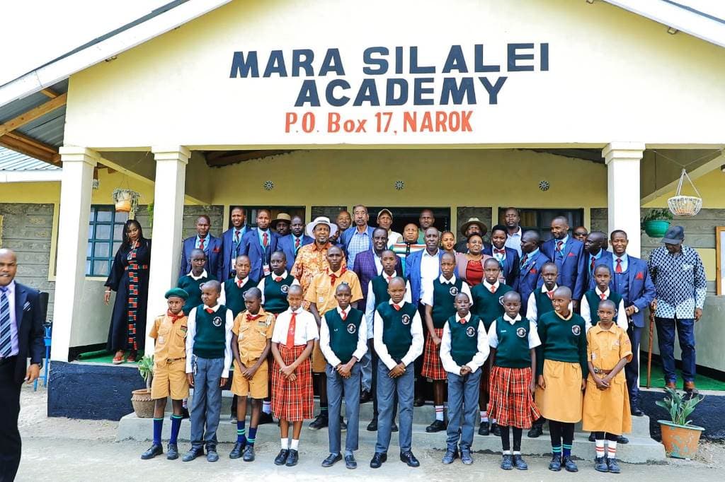 Narok and Kajiado leaders open new dormitory at private school in Maasai Mara