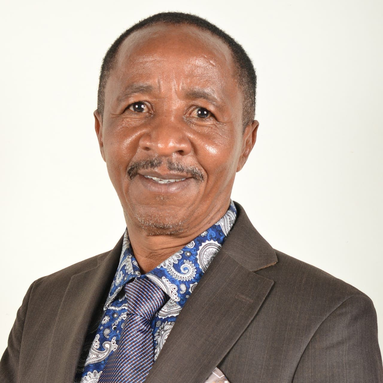 Former teacher joins Mumbuni North Ward MCA race in Machakos