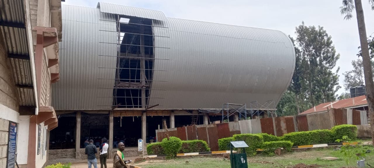 Kirigara girls school gets new multipurpose hall roofing from SAFAL MRM Foundation