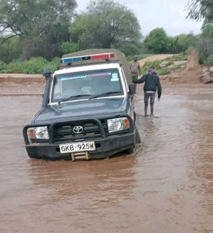 Police vehicle ferrying KJSEA examination materials stuck in Kasei River, West Pokot