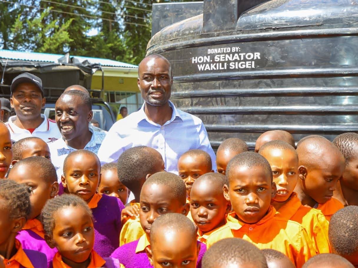 Bomet Senator donates 10,000-litre water tank to boost learning at Saptet Primary