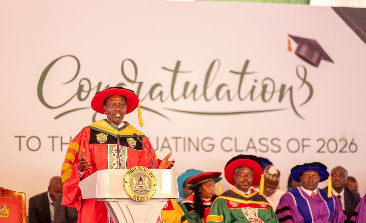 Ruto urges universities to drive global solutions as Niru graduates first cohort