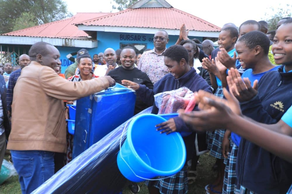 Kisii Governor donates beddings, essentials to Magena Girls Secondary after fire losses