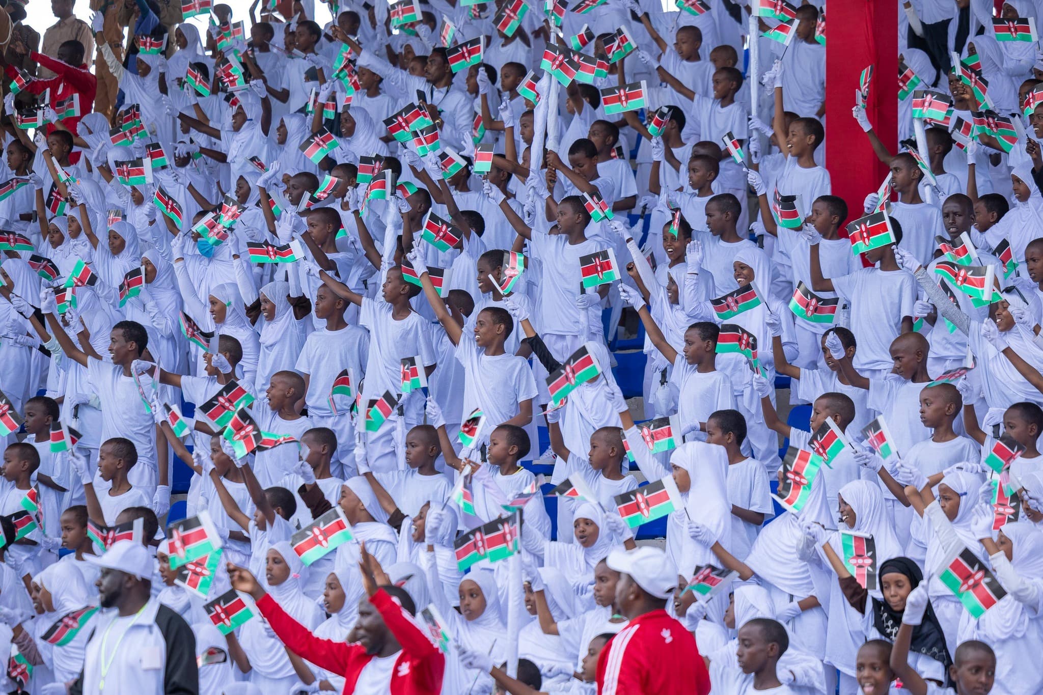 Ruto: 1,800 local teachers hired for Northern Kenya under affirmative action programme