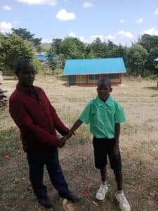 Teacher’s act of kindness transforms struggling pupil’s life at Tampalal Primary School image 1