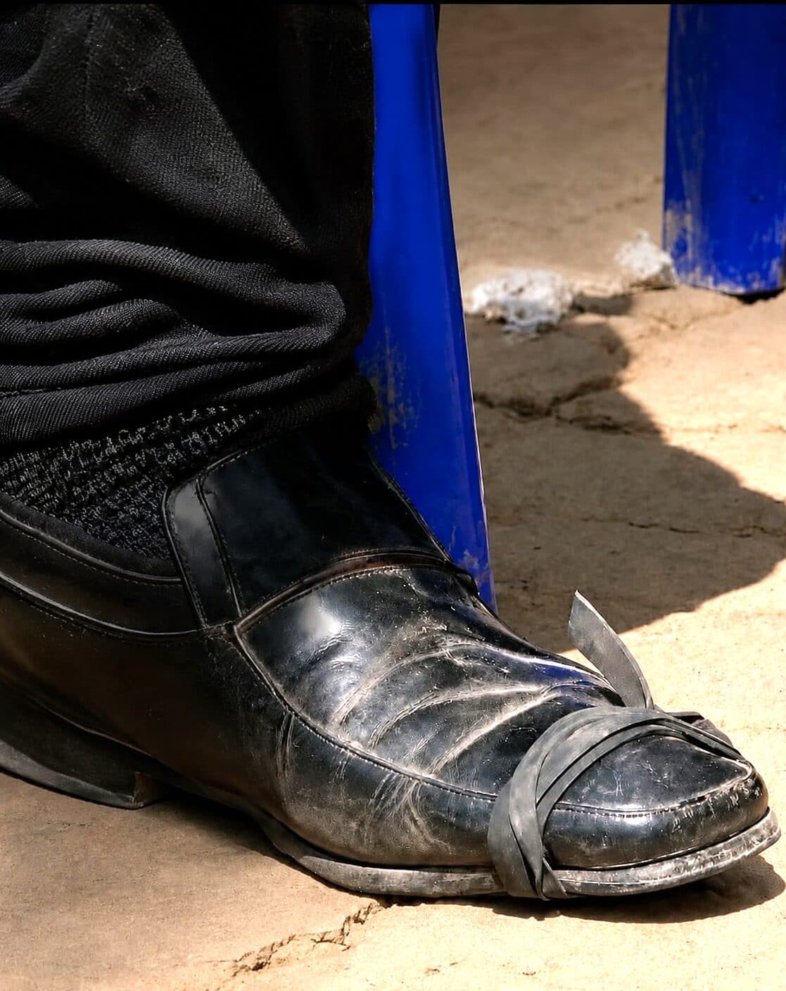 Do heads of institutions earn enough? Leadership is seen before it is heard