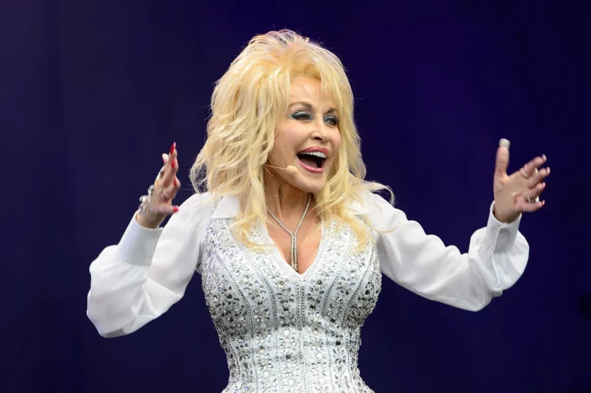 Dolly Parton: A life that gave more than it took