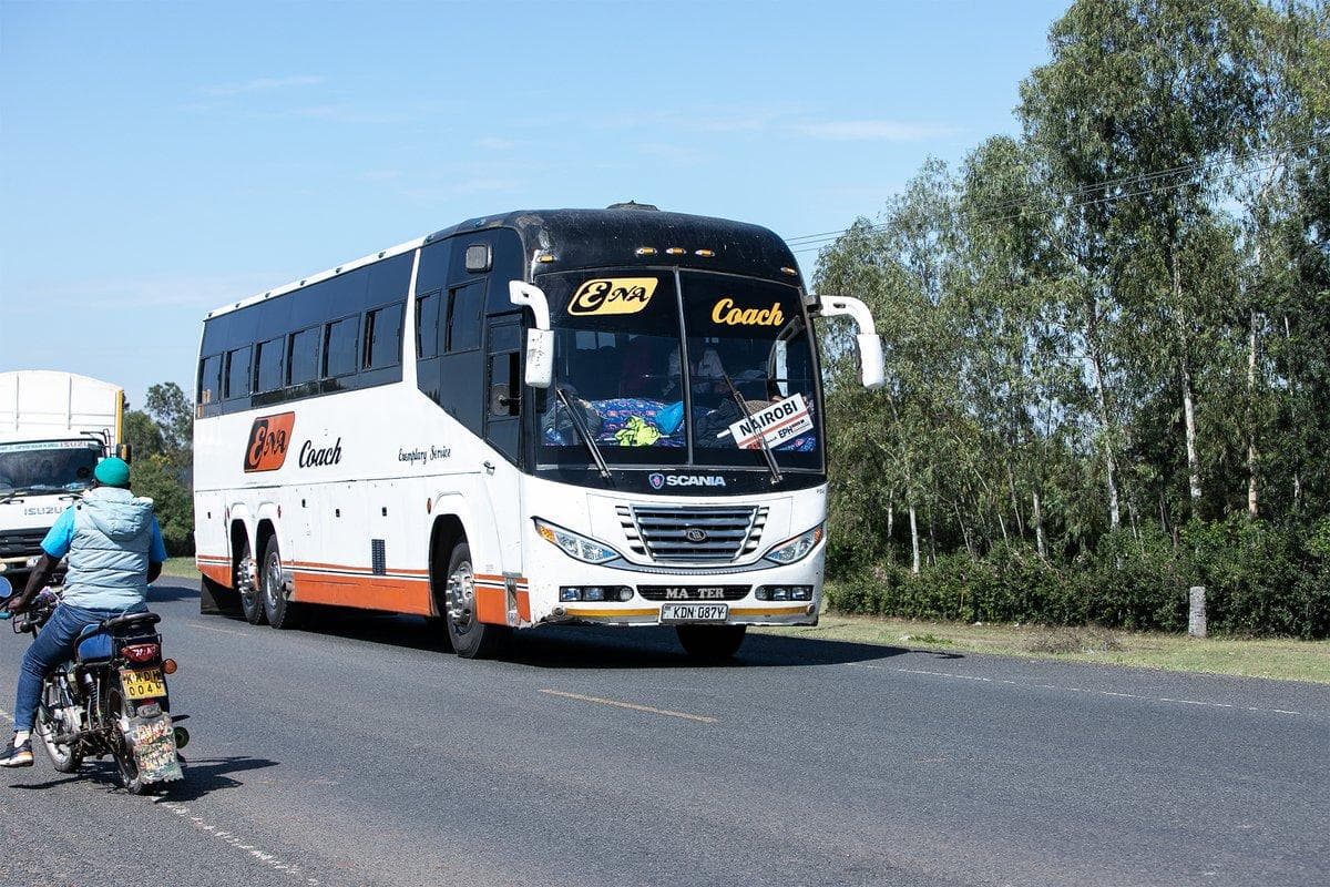 ENA Coach advisory on travelling with minors sparks debate over passenger convenience and child protection
