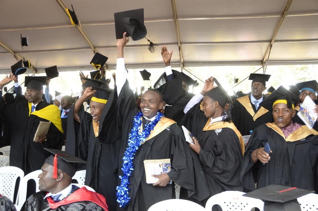 25 percent salary cap proposed for student loan repayments under new tertiary funding Bill