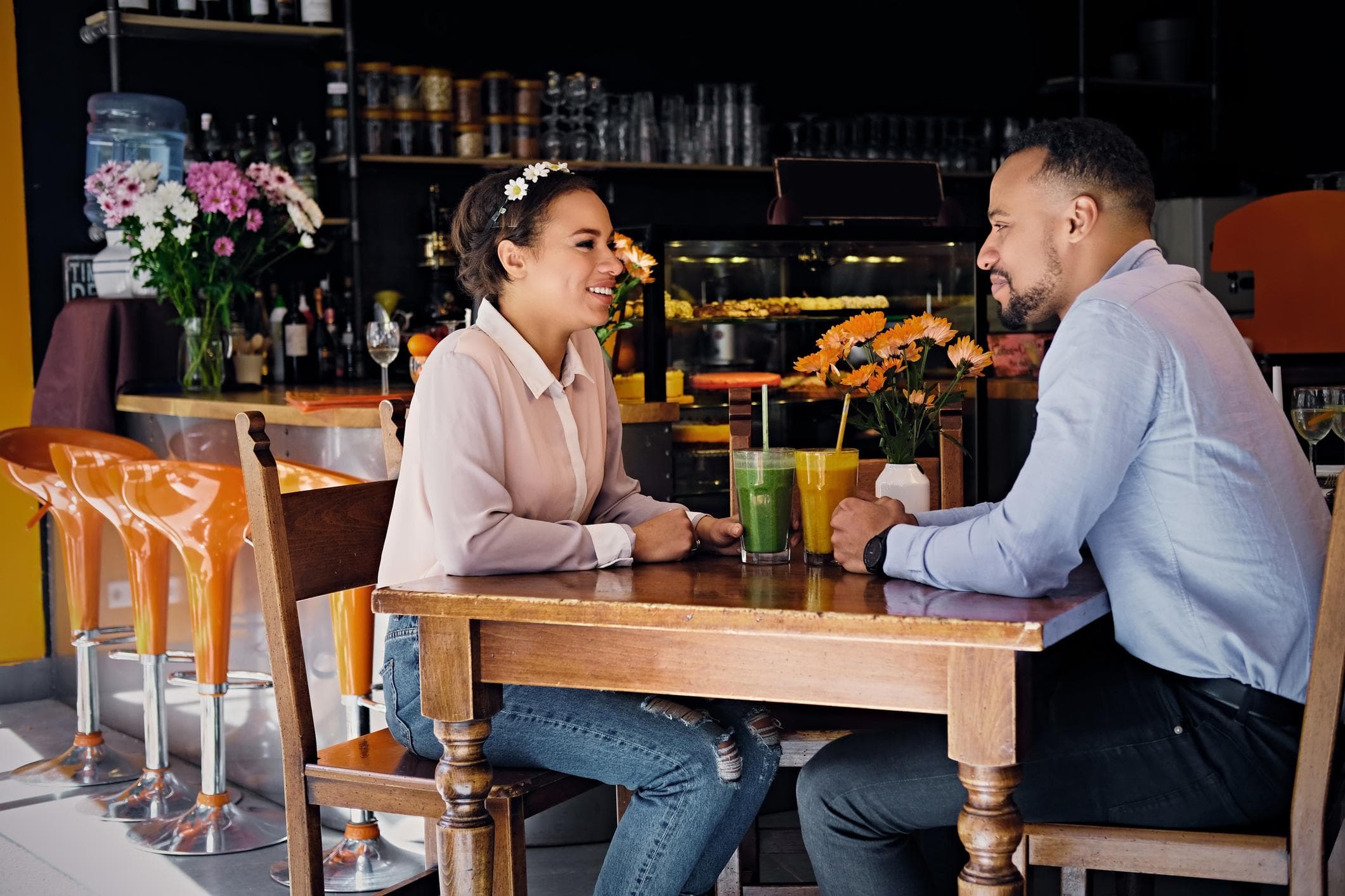 You have just met; he asks for sex, she asks for money: That is too soon