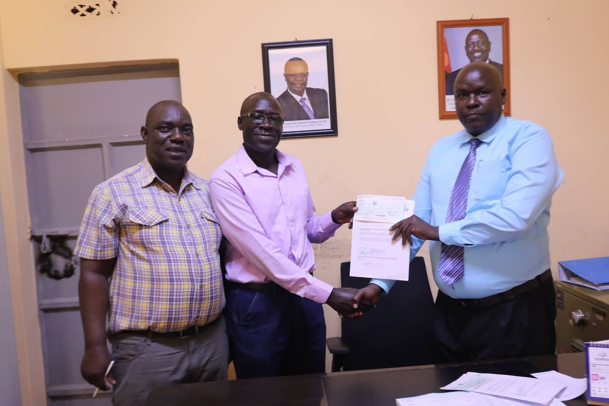Busia County pays full tuition fees for 95 students under scholarship programme
