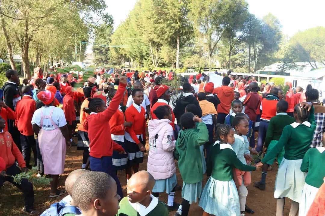 PHOTOS: Sotik Comprehensive School learners protest headteacher’s transfer