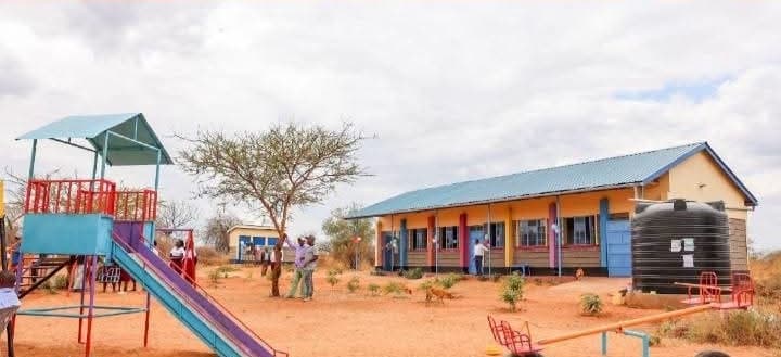 Governor Mutula commissions new ECDE centre in Mavindini, replaces dilapidated classroom image 2