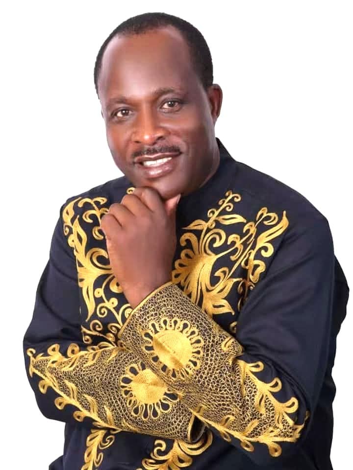 MP apologises to principals over ‘academic dwarfs’ remarks as Nyakeore gets school bus