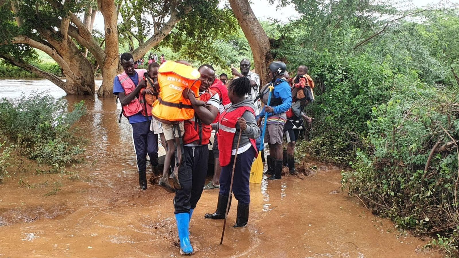 Govt steps up disaster preparedness ahead of October–December rains, warns of flooding