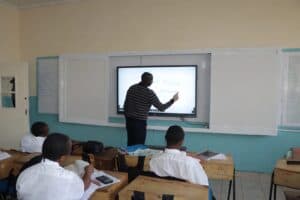 New Hybrid Teaching Board Combo revolutionises classroom instruction image 1